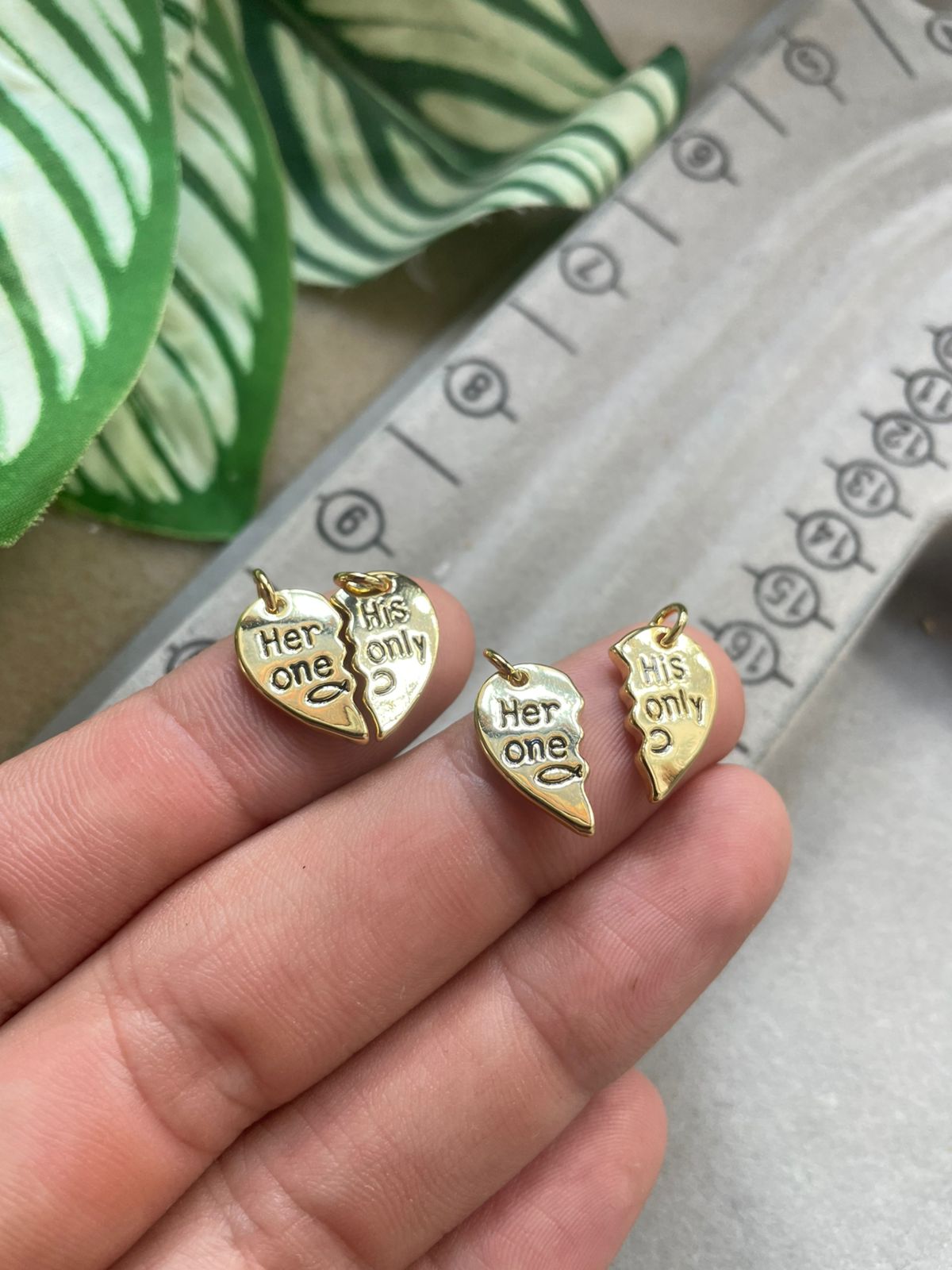 Dije para pareja "her one - his only" (2 dijes)