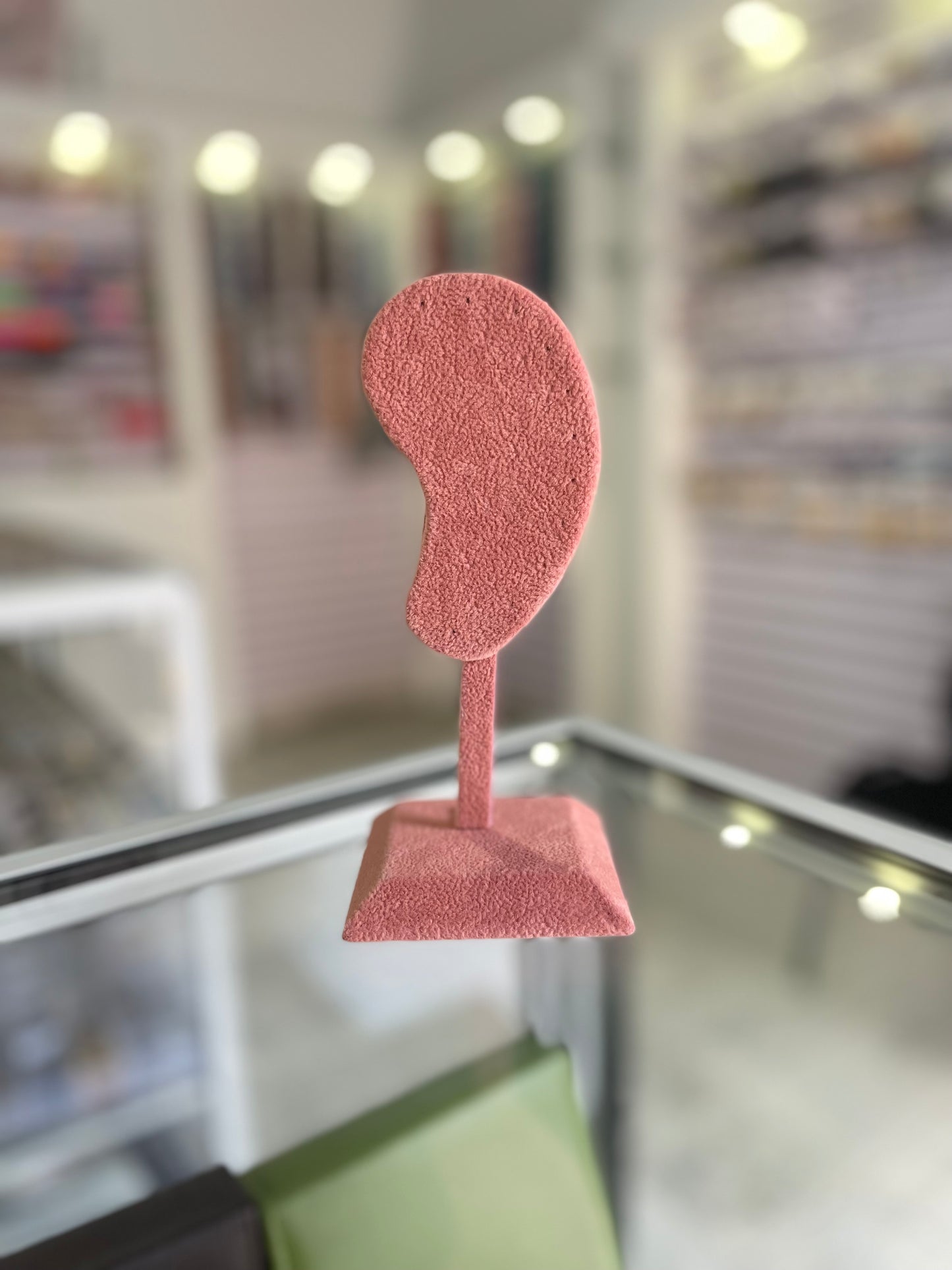 Exhibidor de oreja para aretes