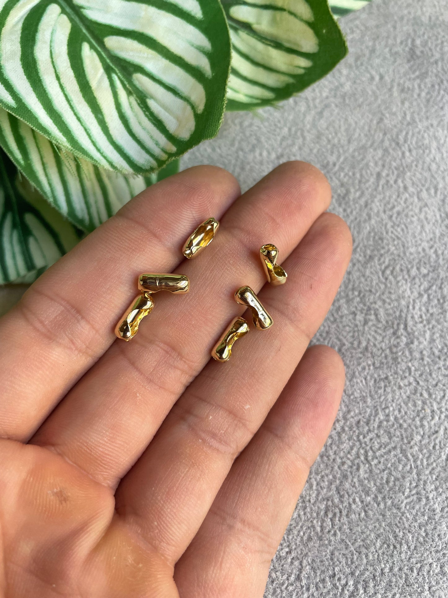 Broche para cadena tipo militar