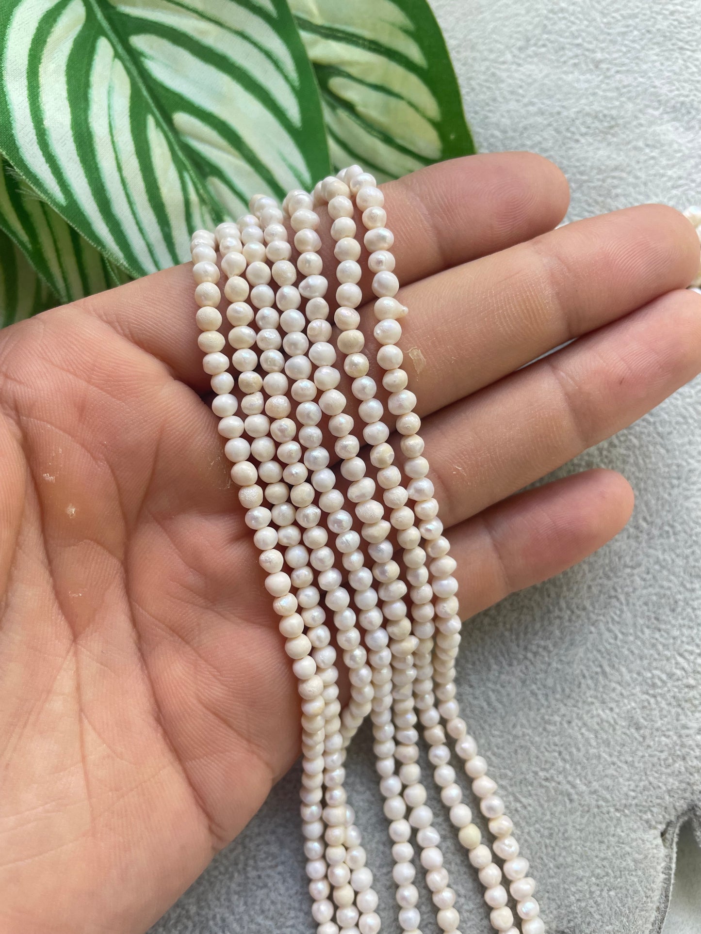 Perla de rio redonda 3-4 mm