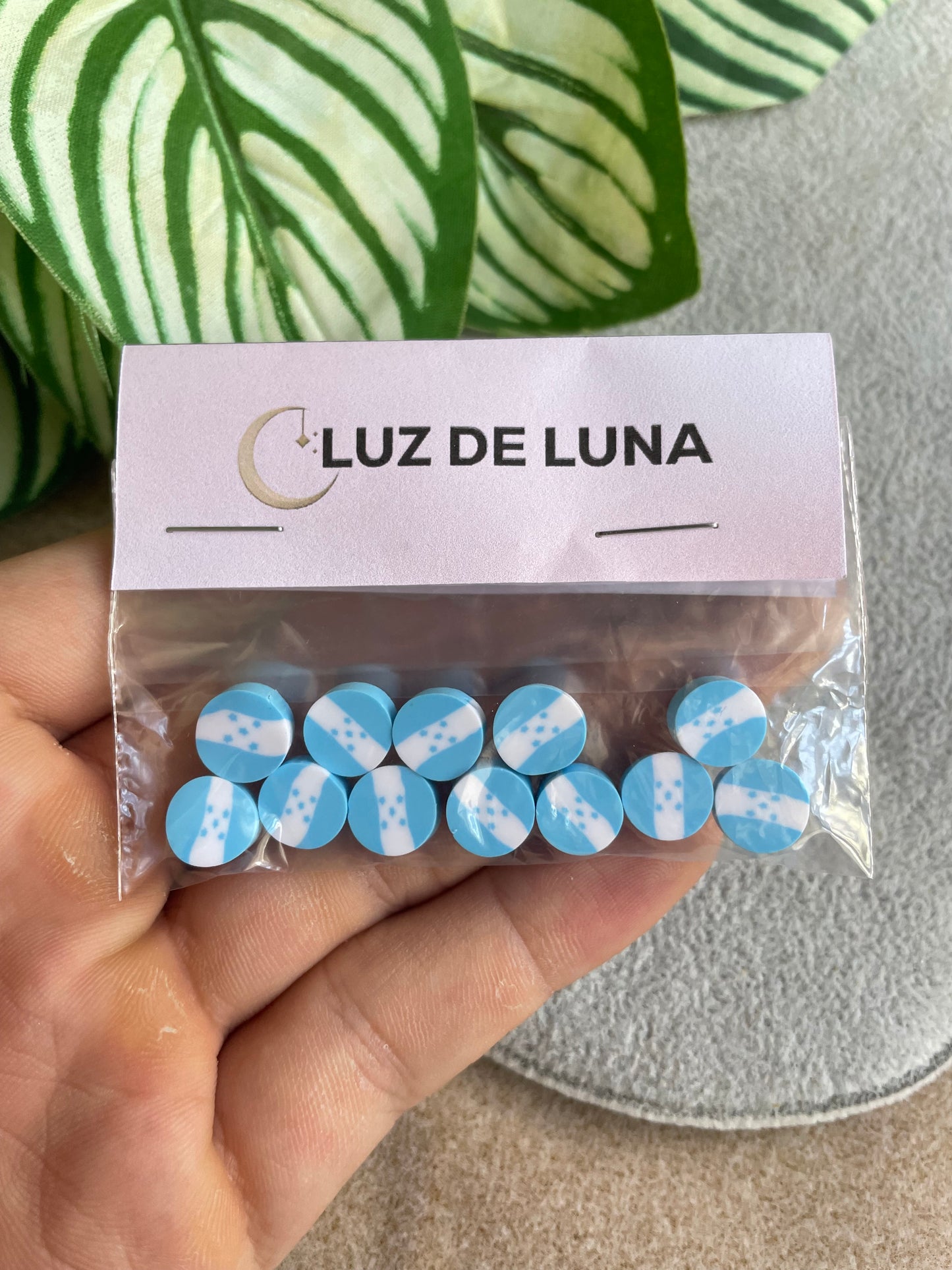 Bandera redonda de fimo- bolsa de 12 unidades