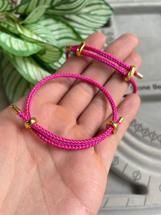 Brazalete tejido fucsia